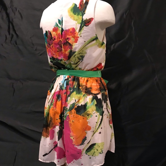 Spring dress vibrant colors size M - Picture 4 of 5